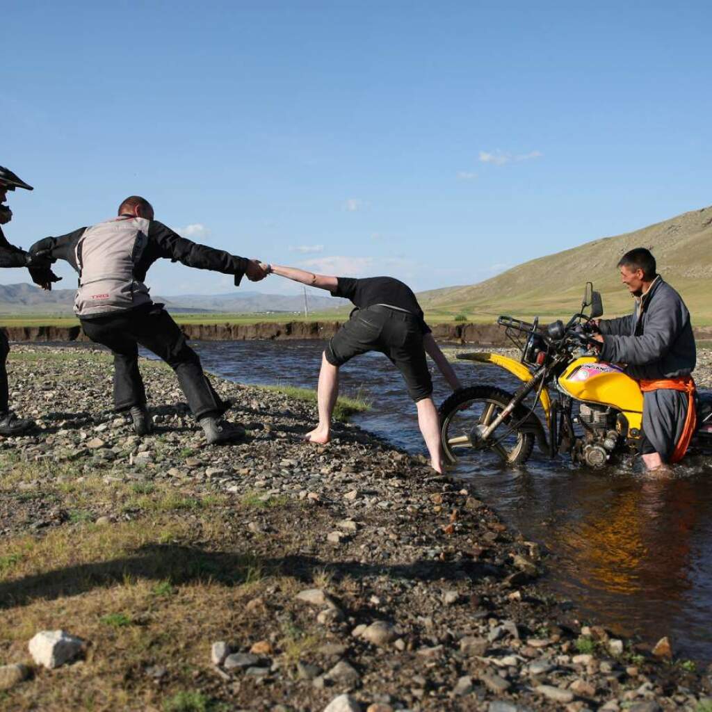 Motorradreisen Mongolei Ruhetag Klosterruine Umgebung